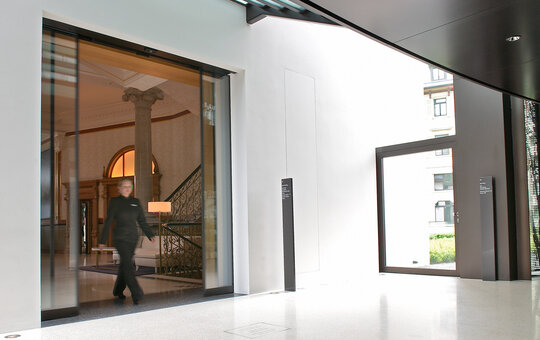 瑞可达 TSA 22 – for special heavy duty applications