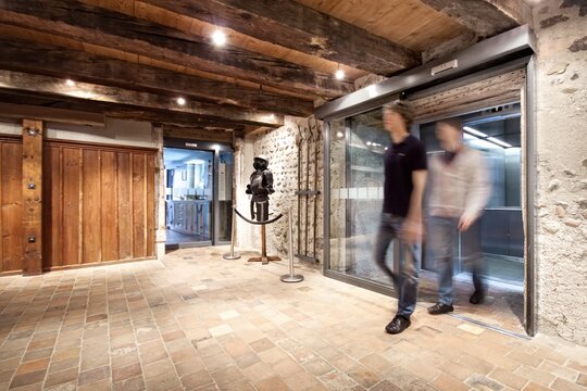 霍恩林根城堡, 莱茵河畔施泰因 (瑞士)